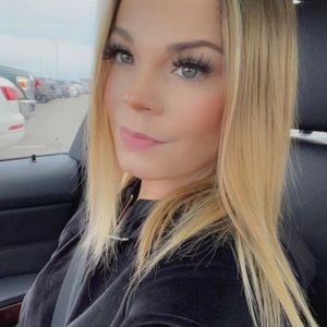 Meet your Posher, Kenna